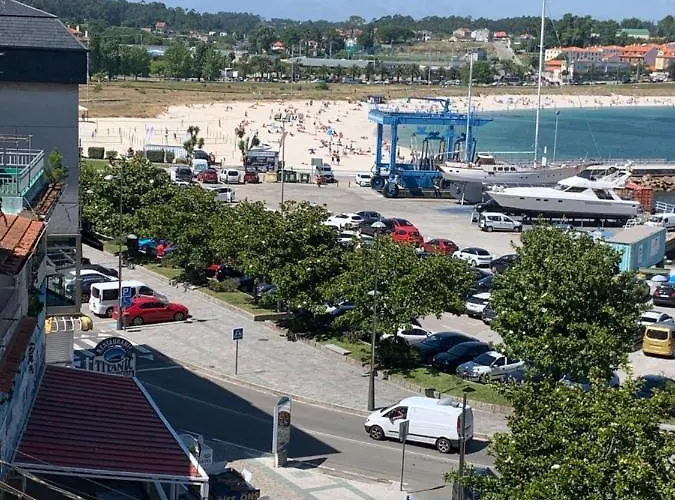 Piso En Portonovo Con Vistas A La Playa * 桑亨霍
